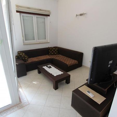 Apartment Alen Rovigno Esterno foto